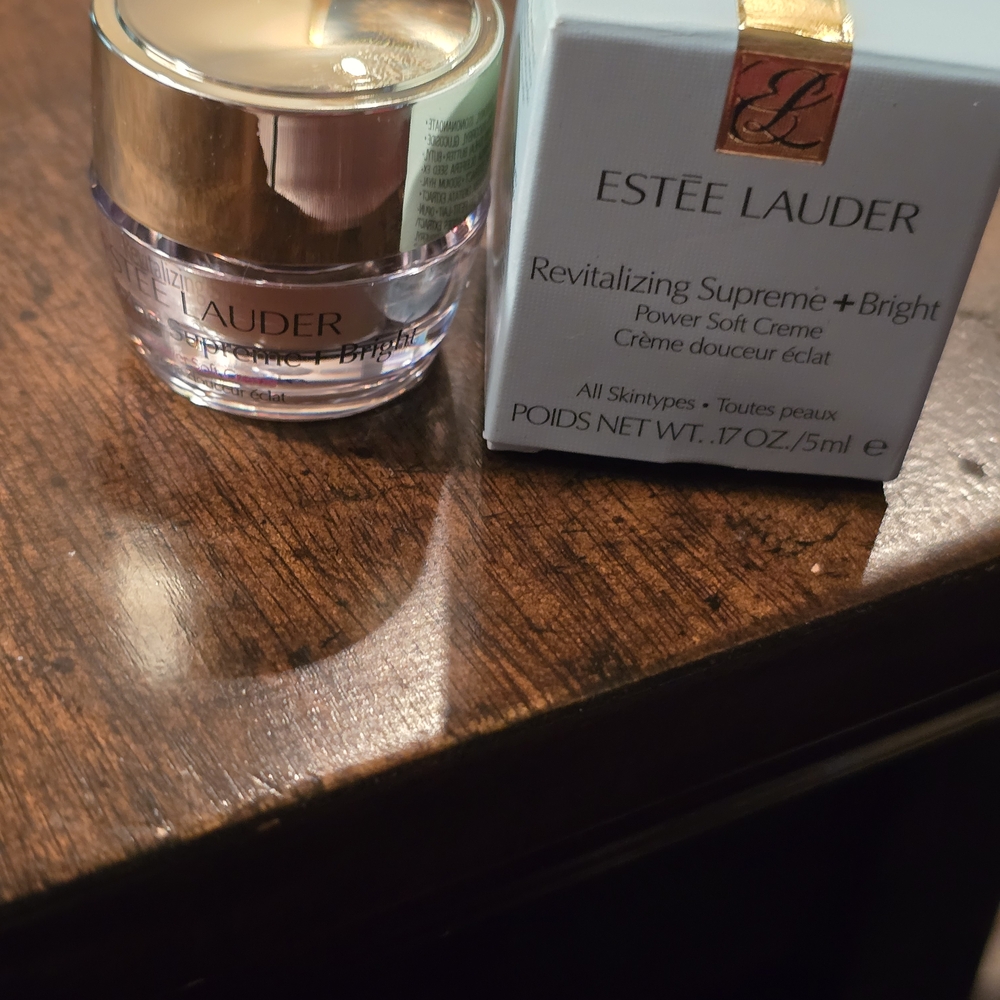 Estée Lauder Revitalizing Supreme + Bright Power Soft Crème 0.17 oz/5ml